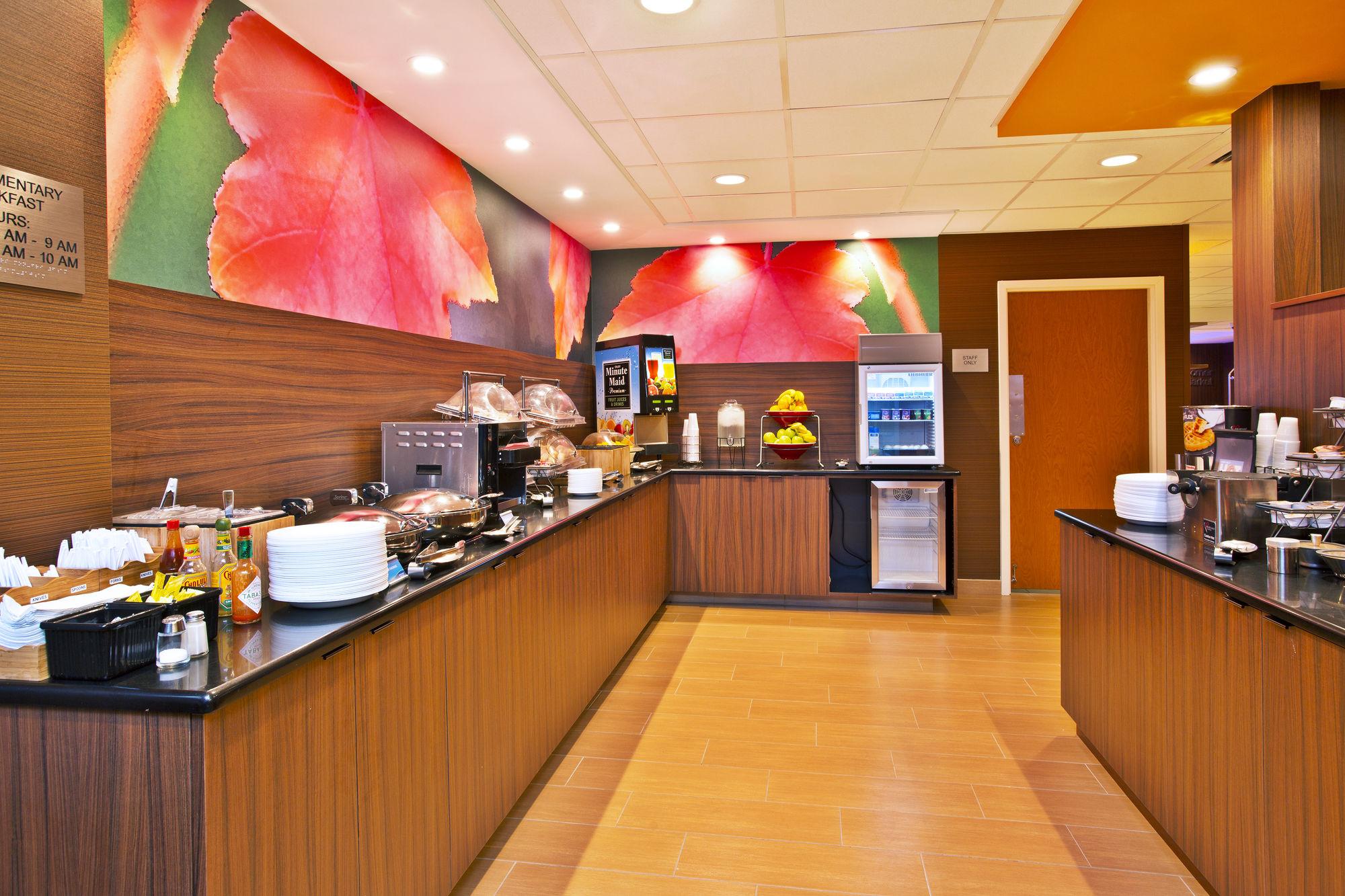 Fairfield Inn & Suites By Marriott Madison West/Middleton Exterior photo