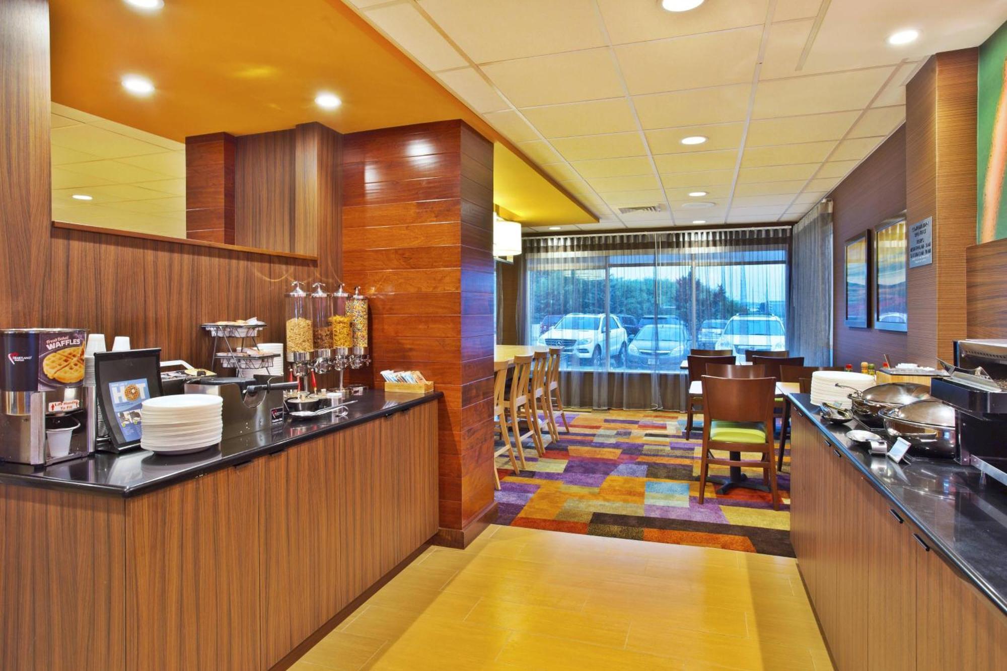Fairfield Inn & Suites By Marriott Madison West/Middleton Exterior photo