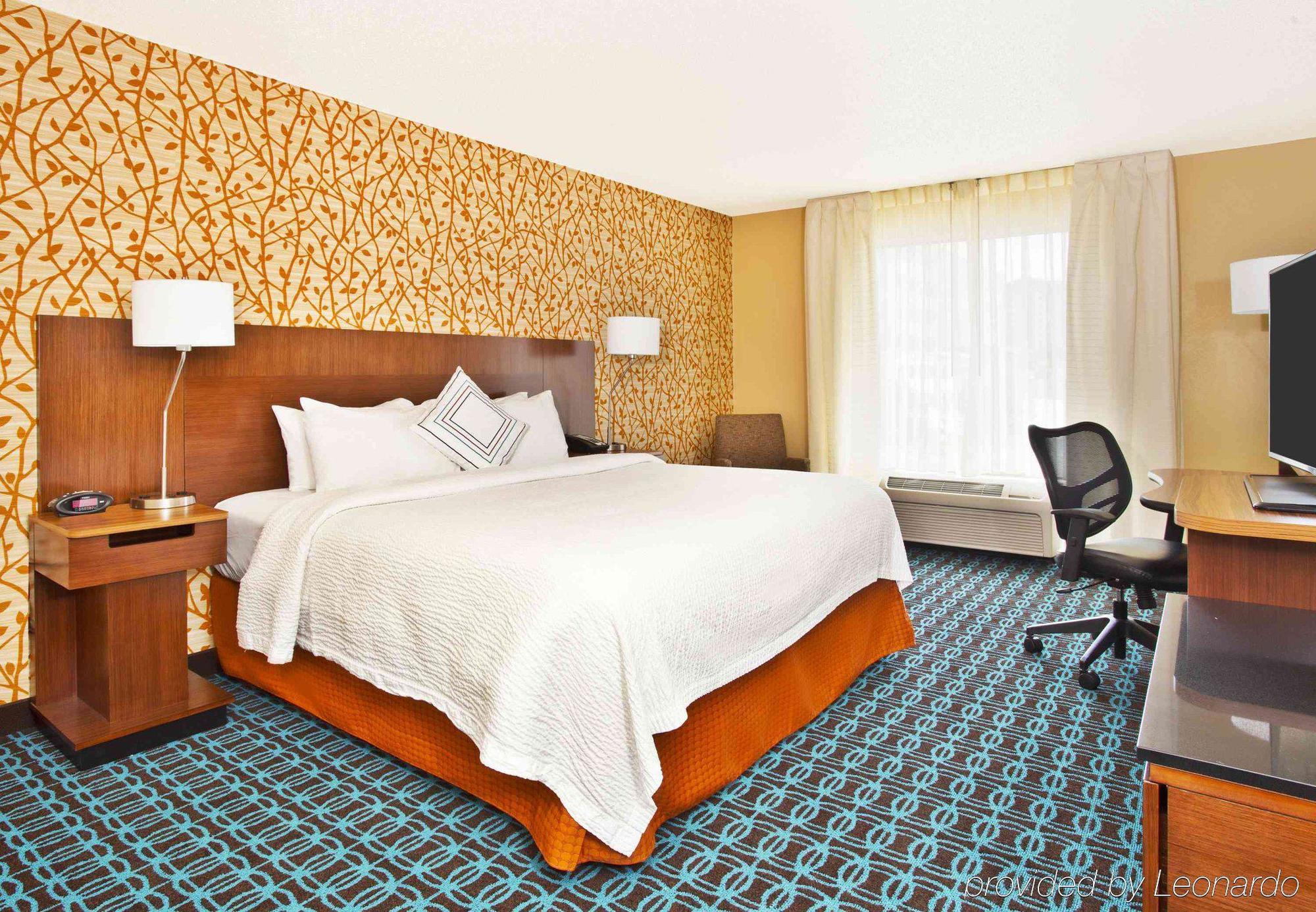 Fairfield Inn & Suites By Marriott Madison West/Middleton Exterior photo